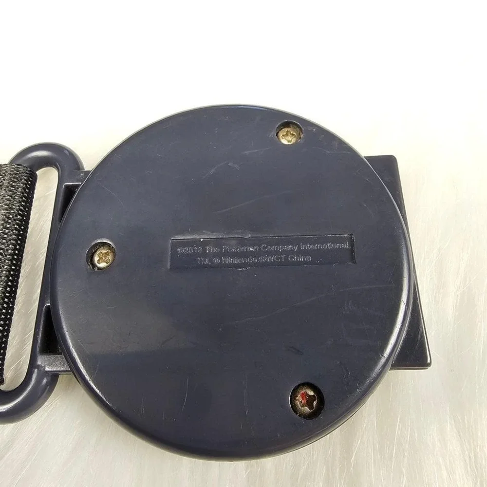Nintendo adjustable seatbelt